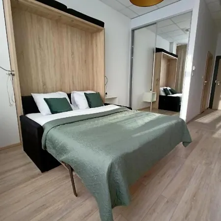 Zlatarooms 210 * Warsaw