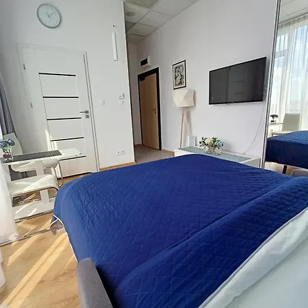 Zlatarooms 210 * Varšava
