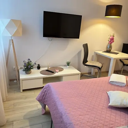 Apartmán Zlatarooms 210