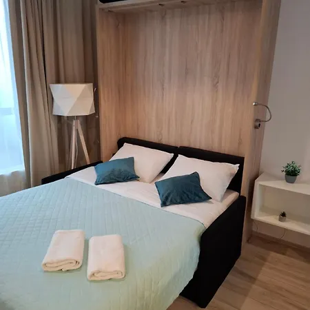 Apartment Zlatarooms Warsaw