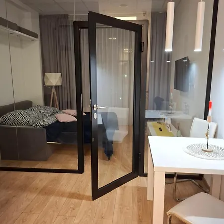 Zlatarooms Apartmán *