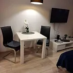 Zlatarooms 아파트 *